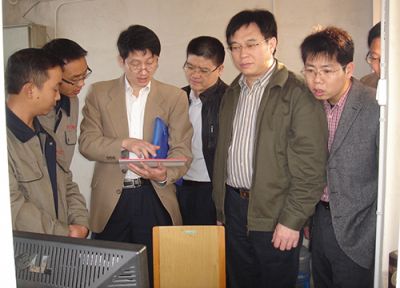 省經委、市經委領導了解工作情況